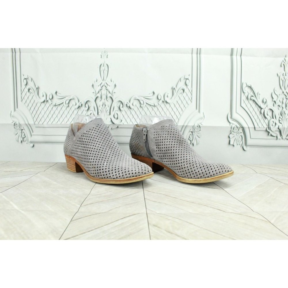 Lucky Brand Perforated Leather Gray Stacked Heel Ankle Booties 6.5 M - Picture 3 of 10